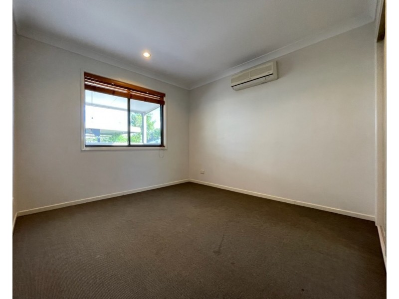 32 Manna Street, Blackwater QLD 4717