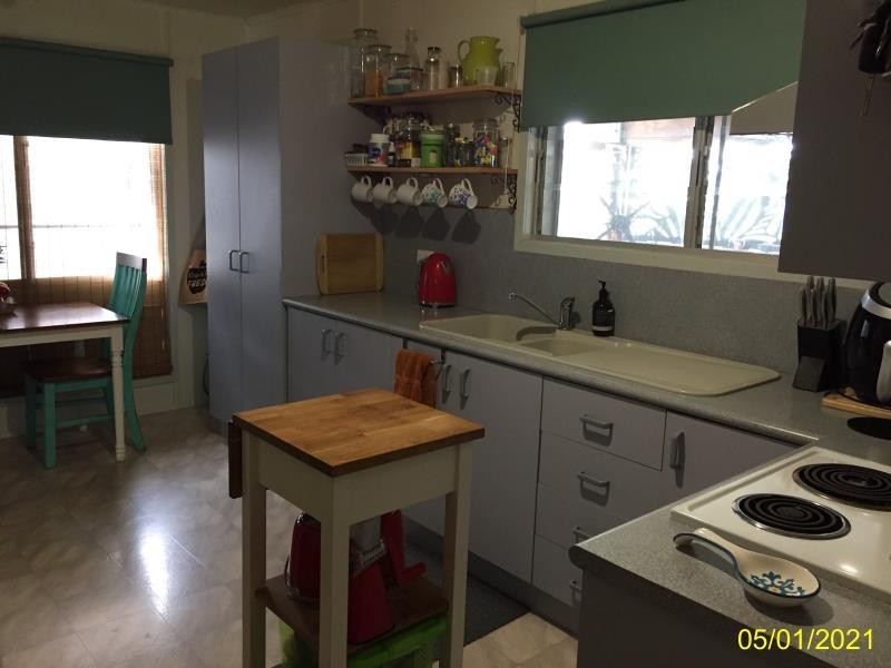 28 Rufus St, Blackwater QLD 4717