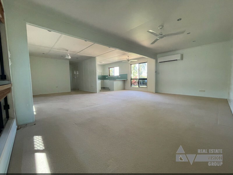 10 Oak Street, Blackwater QLD 4717