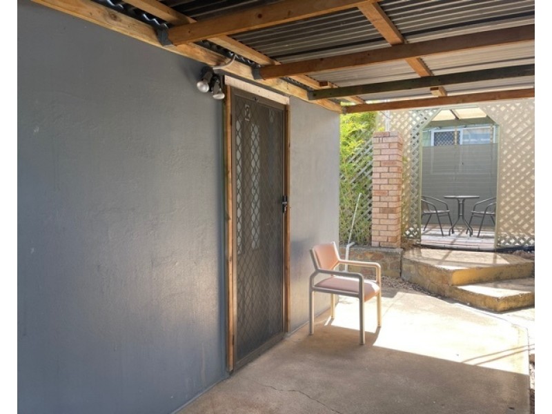 2/23 Keilambete Rd, Rubyvale QLD 4702