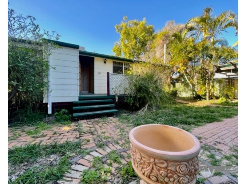 3 Martin Pl, Emerald QLD 4720