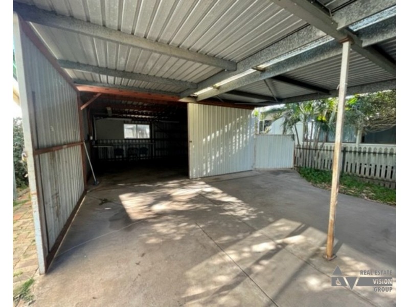 3 Martin Pl, Emerald QLD 4720