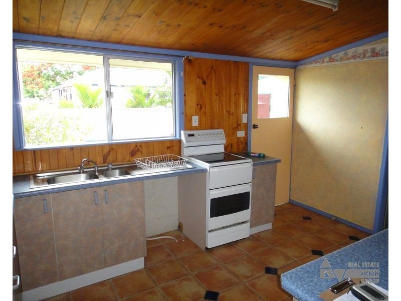 3 Martin Pl, Emerald QLD 4720