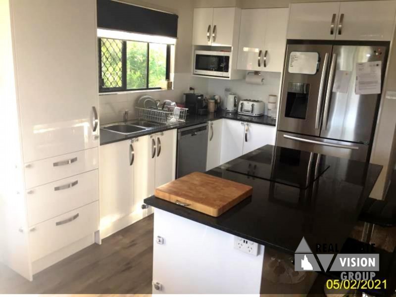 11 Taurus St, Blackwater QLD 4717