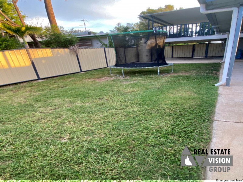 11 Taurus St, Blackwater QLD 4717