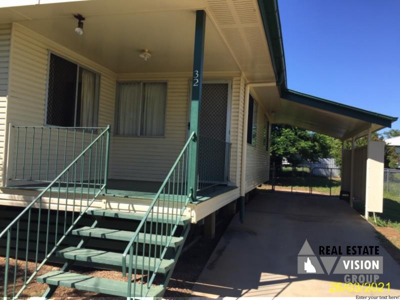 32 Myall Street, Blackwater QLD 4717