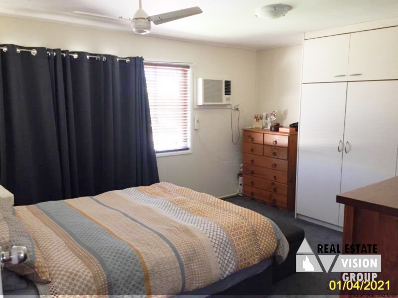 4 Bredhauer St, Blackwater QLD 4717