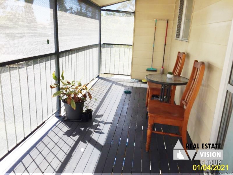4 Bredhauer St, Blackwater QLD 4717