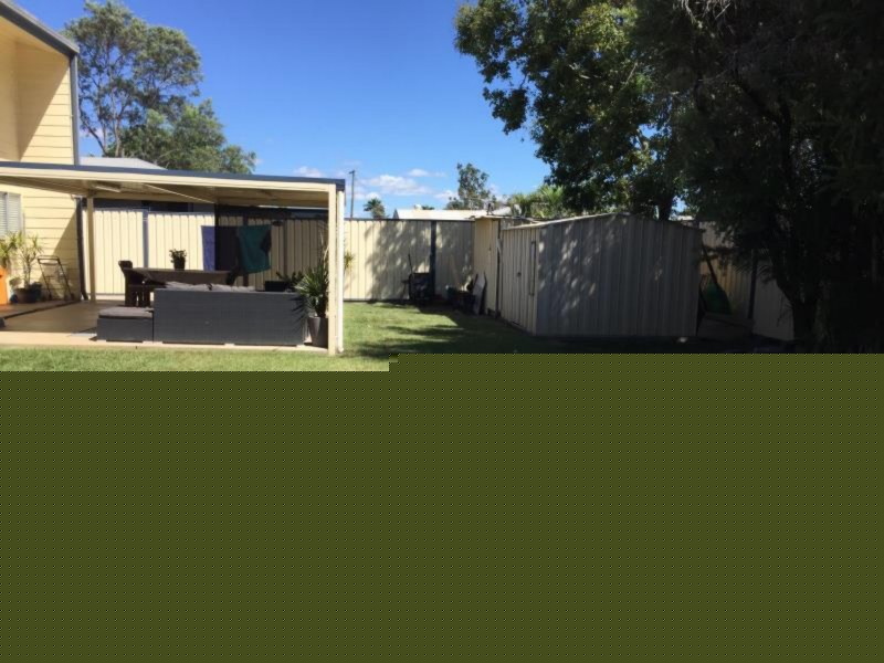 4 Bredhauer St, Blackwater QLD 4717
