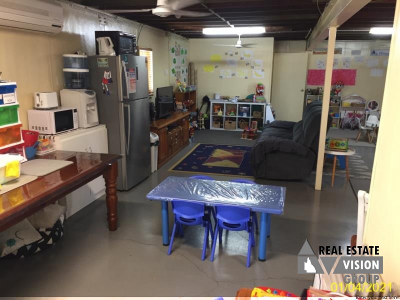 4 Bredhauer St, Blackwater QLD 4717