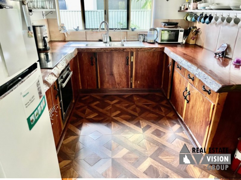 Unit 3/9 Aid St, Emerald QLD 4720
