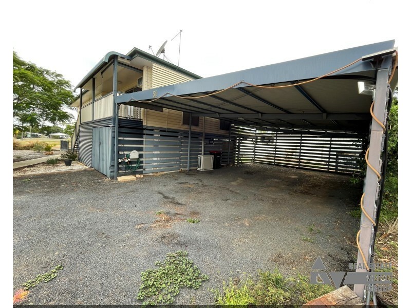 51 Taurus St, Blackwater QLD 4717
