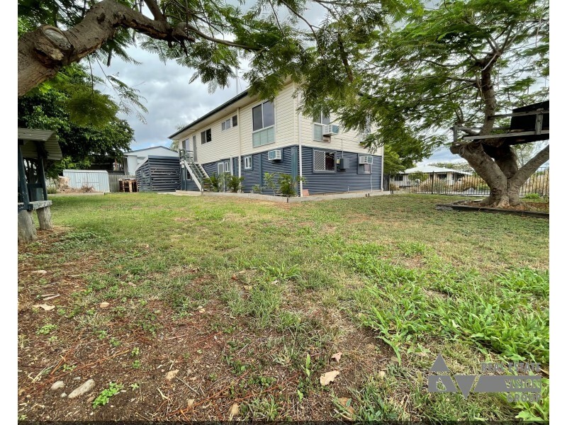 51 Taurus St, Blackwater QLD 4717