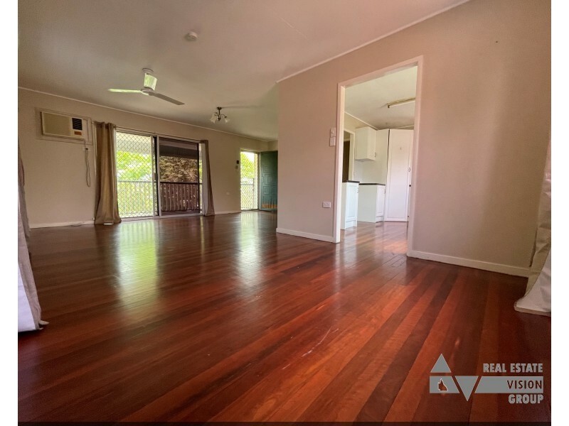 51 Taurus St, Blackwater QLD 4717