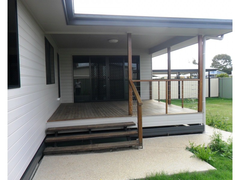 37 Bauman Way, Blackwater QLD 4717