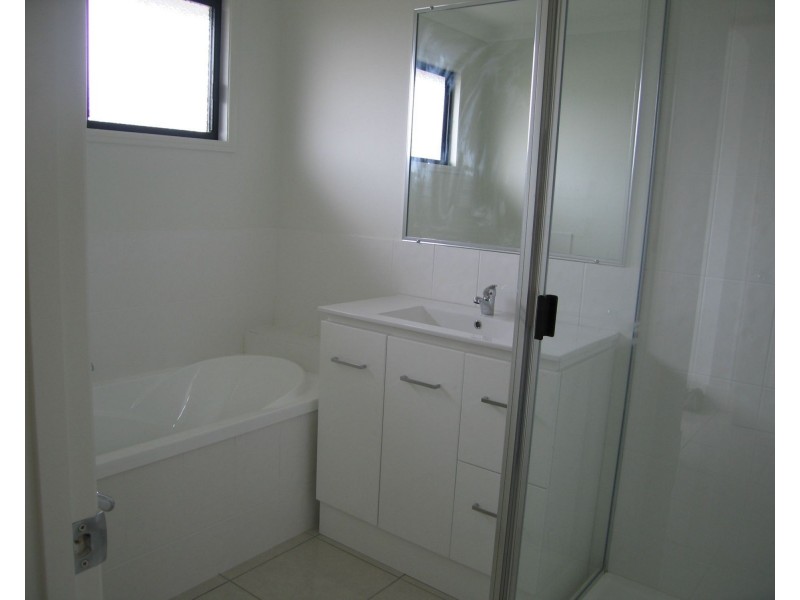 37 Bauman Way, Blackwater QLD 4717