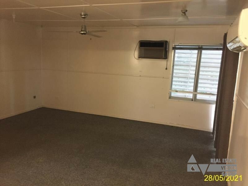 8 Talbot St, Blackwater QLD 4717