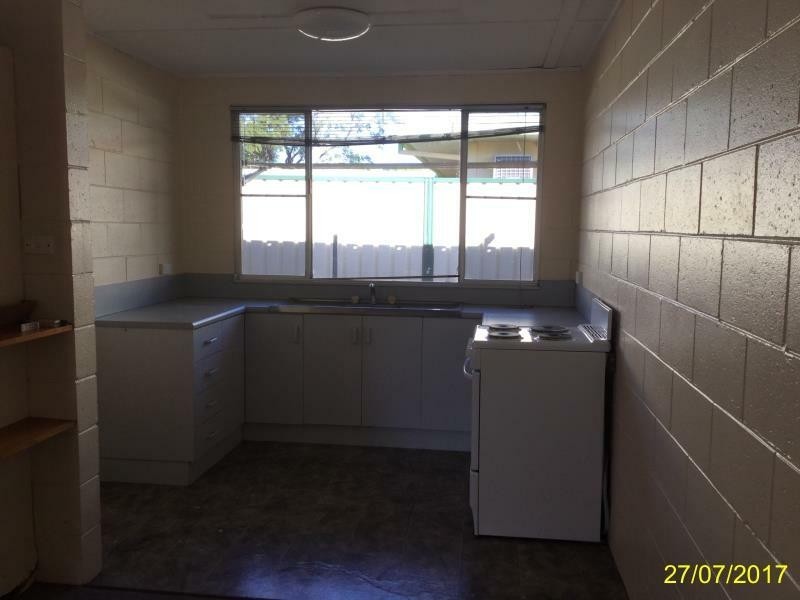 1/20 Quandong St, Blackwater QLD 4717