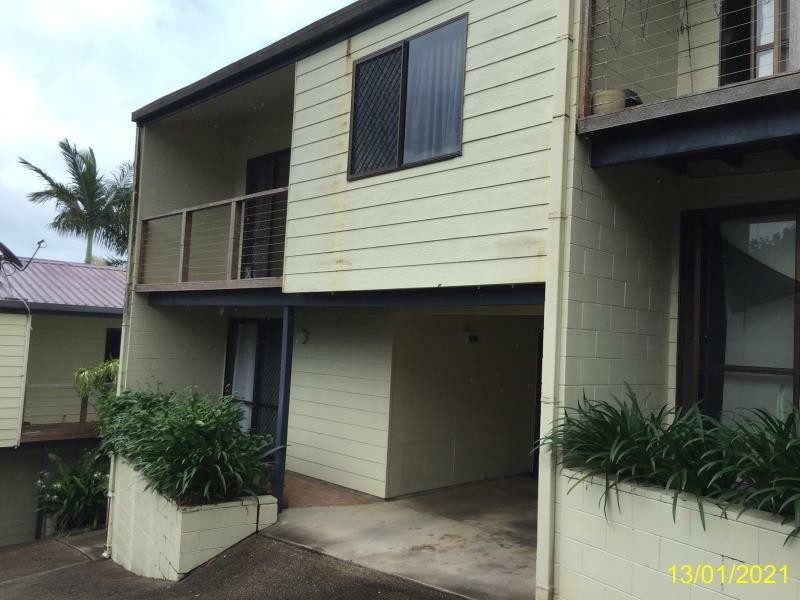 Unit 4/4 Border Dr, Cannonvale QLD 4802