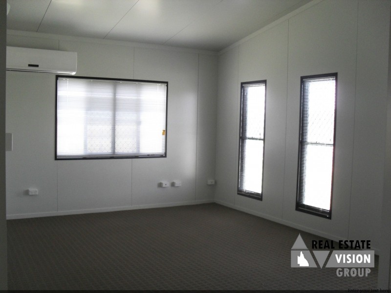 20 Deacon Street, Blackwater QLD 4717