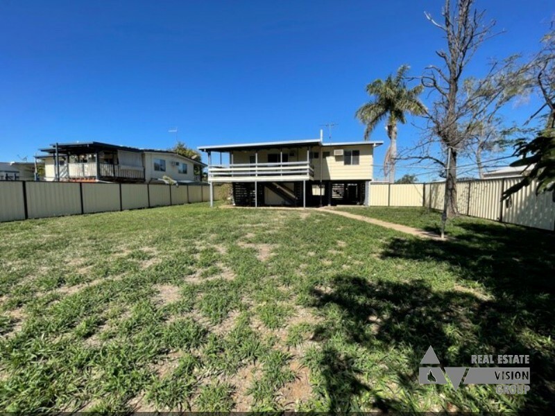 14 Doon St, Blackwater QLD 4717