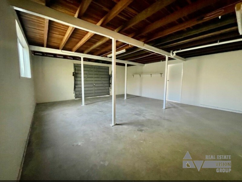 70 Wattle St, Blackwater QLD 4717