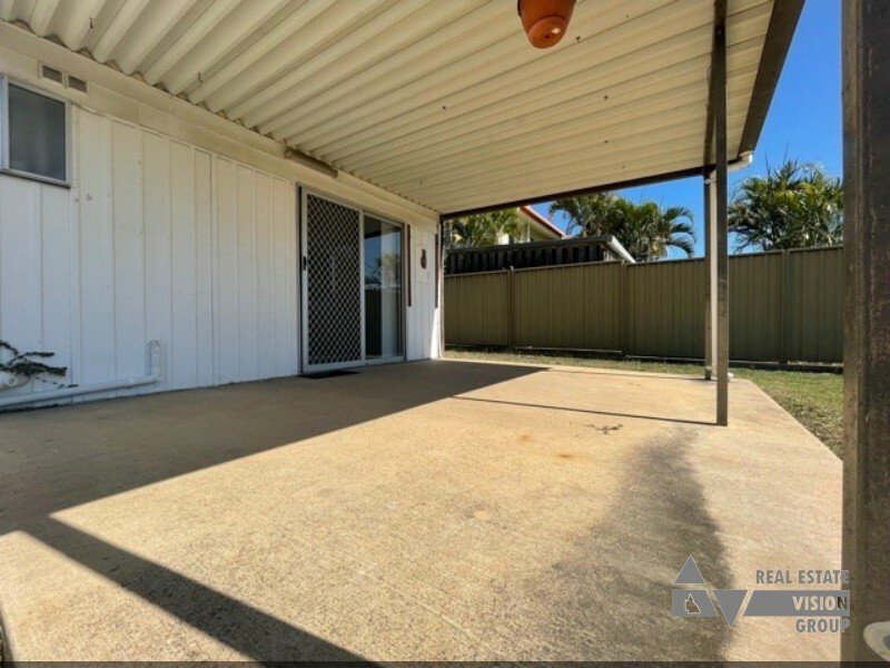70 Wattle St, Blackwater QLD 4717