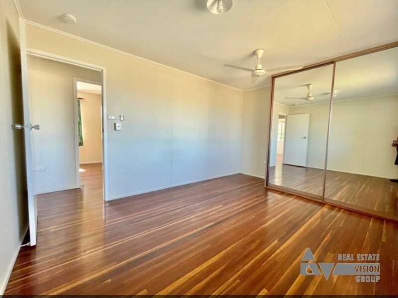70 Wattle St, Blackwater QLD 4717