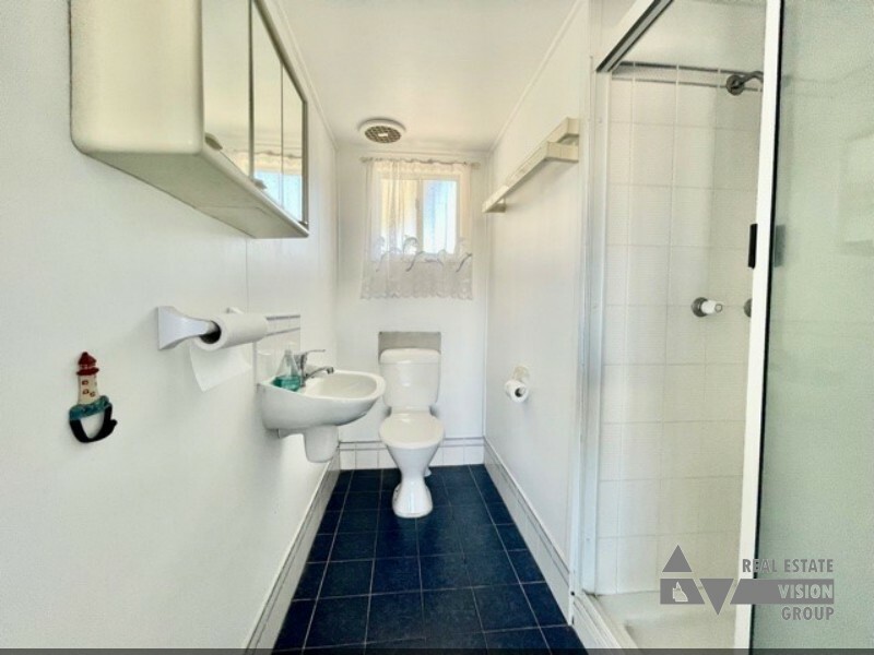 70 Wattle St, Blackwater QLD 4717