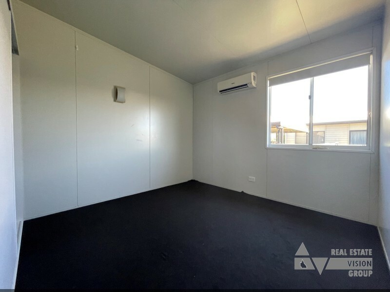 12 Hunter St, Blackwater QLD 4717