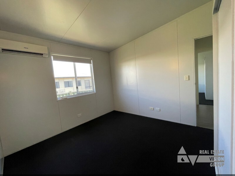 12 Hunter St, Blackwater QLD 4717