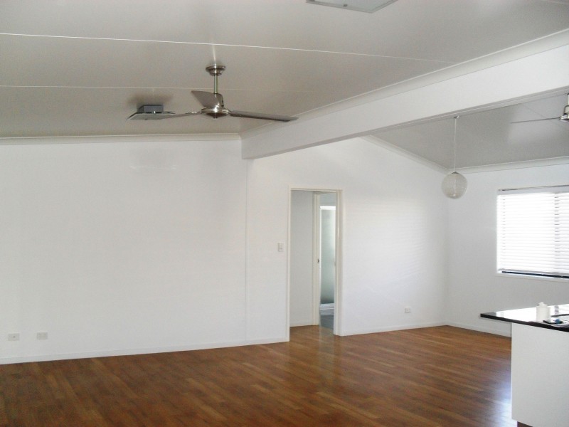 19 Blackbutt Street, Blackwater QLD 4717