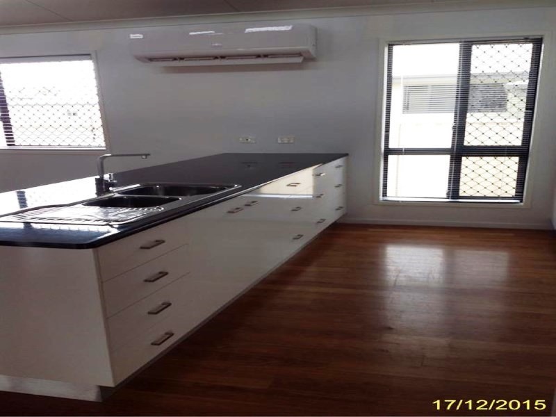 19 Blackbutt Street, Blackwater QLD 4717