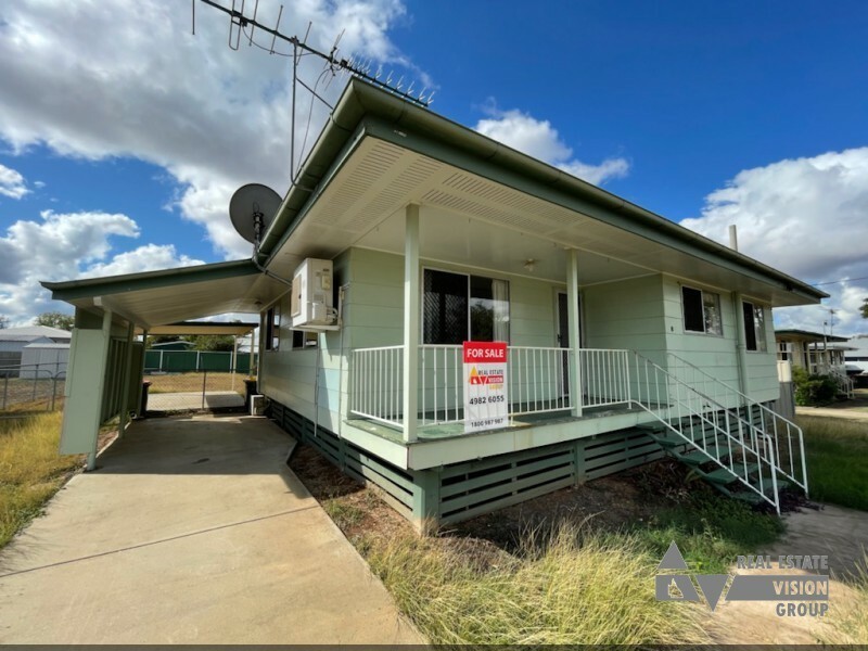 8 Mangrove St, Blackwater QLD 4717