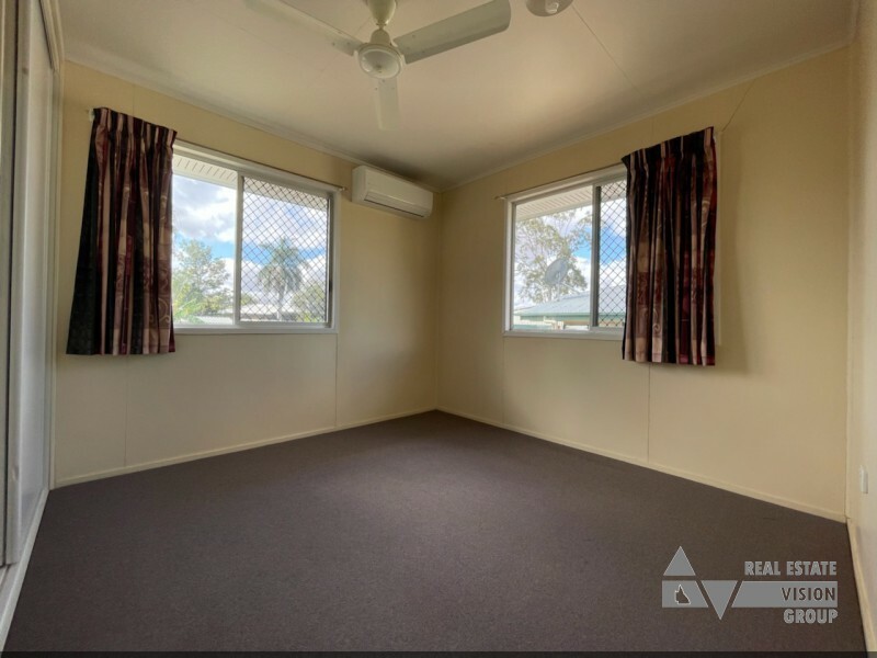 8 Mangrove St, Blackwater QLD 4717