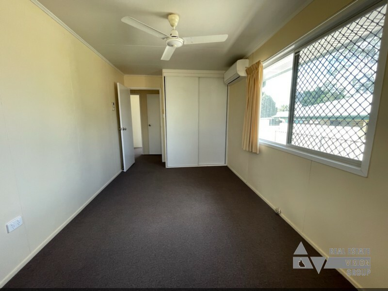 8 Mangrove St, Blackwater QLD 4717