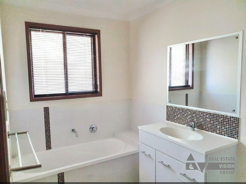 45 Blue Gums Drive, Emerald QLD 4720