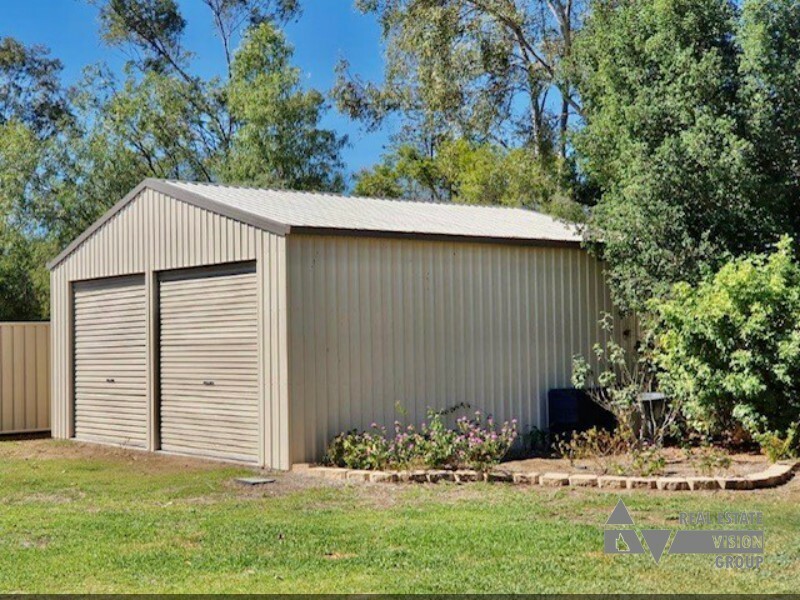 45 Blue Gums Drive, Emerald QLD 4720