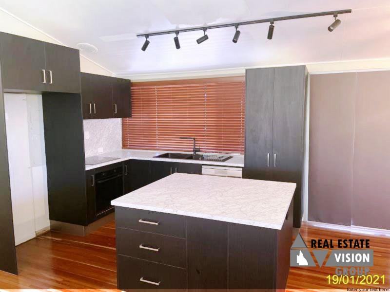 39 Stower St, Blackwater QLD 4717