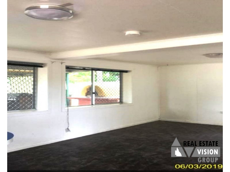 47 Stower St, Blackwater QLD 4717