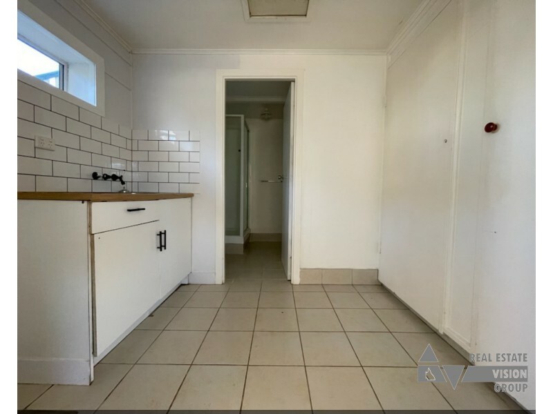 47 Stower St, Blackwater QLD 4717
