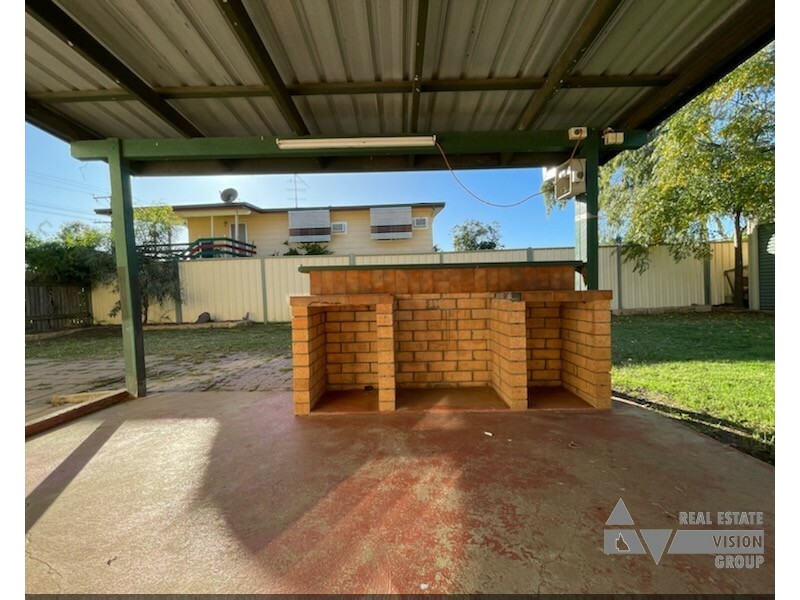 47 Stower St, Blackwater QLD 4717