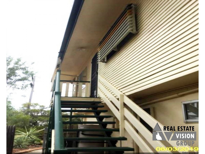 47 Stower St, Blackwater QLD 4717