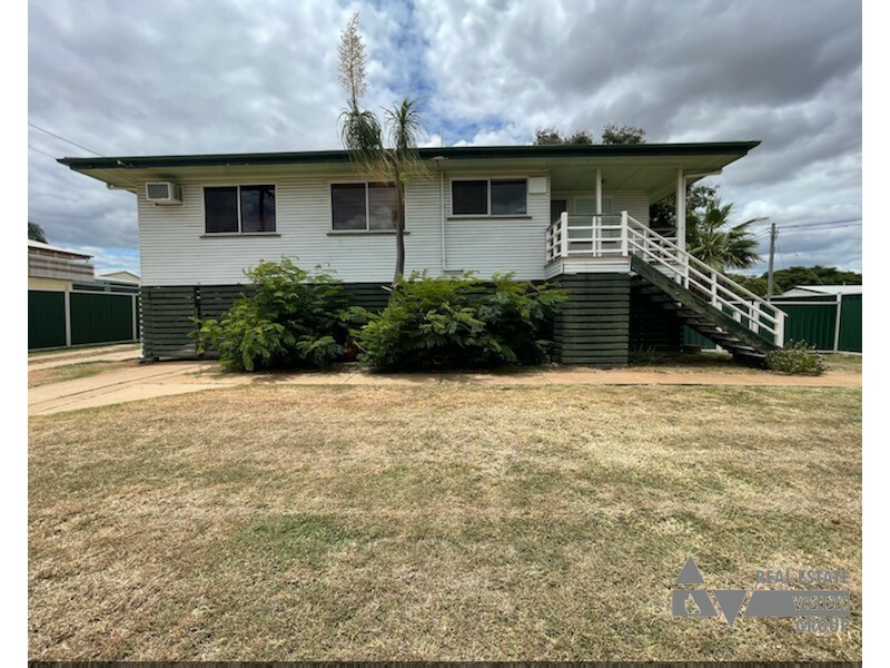 34 Fay Street, Blackwater QLD 4717