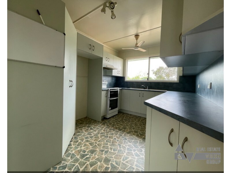 34 Fay Street, Blackwater QLD 4717