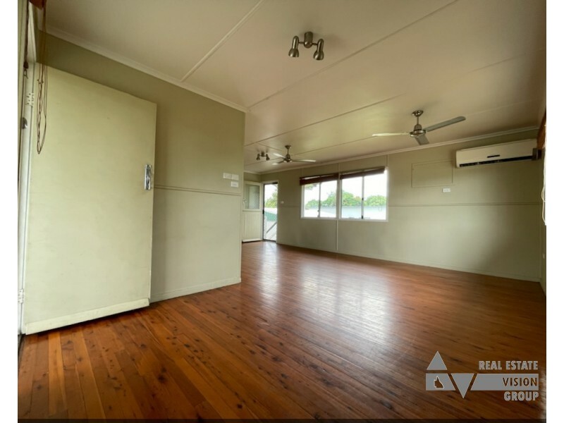 34 Fay Street, Blackwater QLD 4717