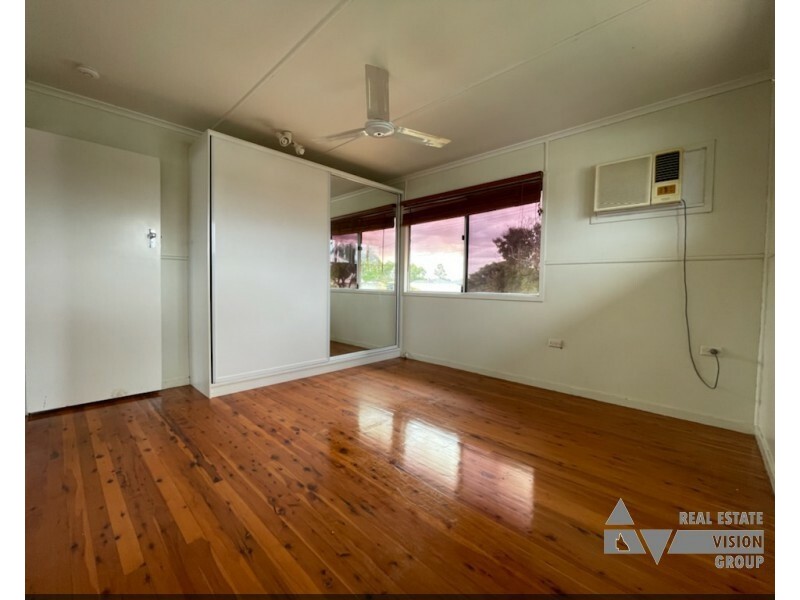 34 Fay Street, Blackwater QLD 4717