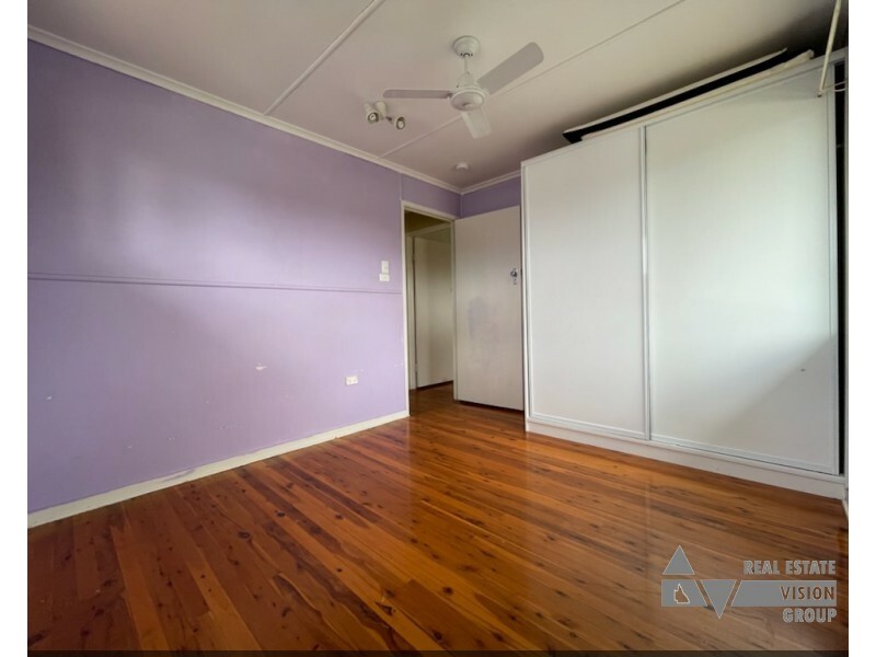 34 Fay Street, Blackwater QLD 4717