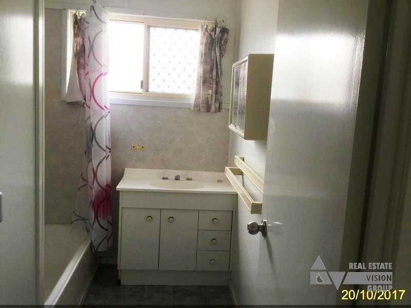31 Taurus St, Blackwater QLD 4717
