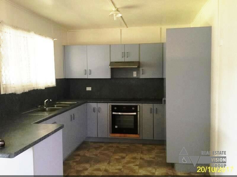 31 Taurus St, Blackwater QLD 4717